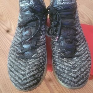 Lebron 16 Mens basketball shoe size 13, used for a season.